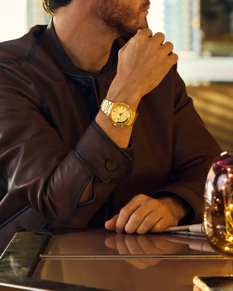 Series8 890 City Lights Gold-Tone Dial Stainless Steel Bracelet